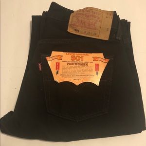 Levi’s 501 Black Women’s Sz 31 x 34. NWT